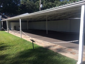 Elvis Carport